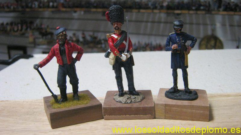 Crimea 1854-Highland Light Infantry by Ensign,Officer Coldstream Guards by Hachette,ADC by Eagle Miniatures